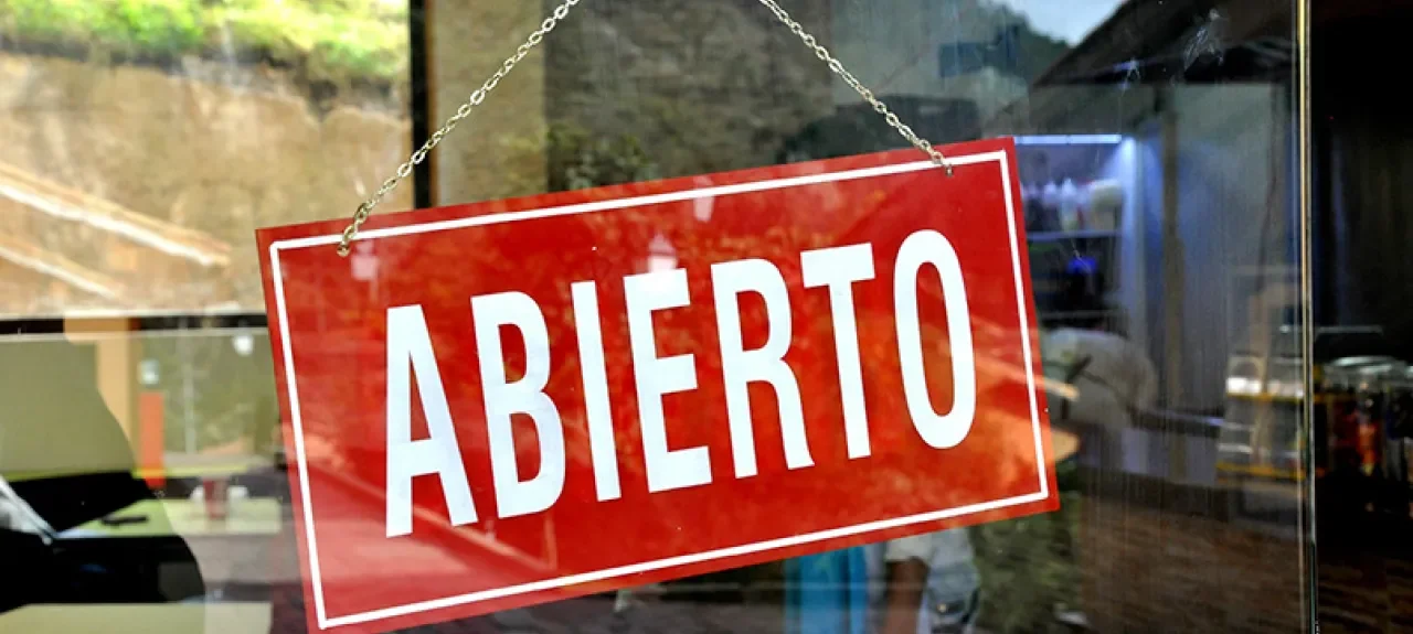 politecnicograncolombiano-cafeteriabloqueg-ii.jpg