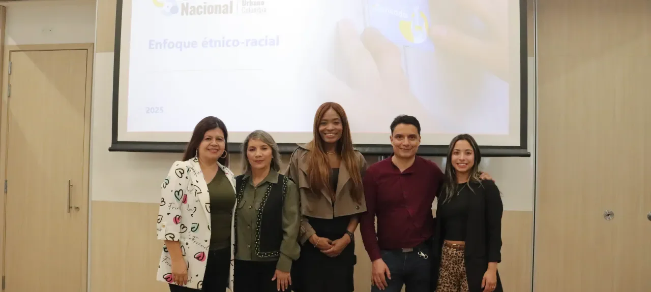 El Poli y el DANE, unidos por la información