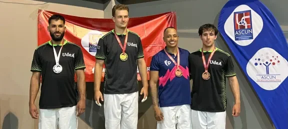 Poli alcanzó podio en torneo ASCUN
